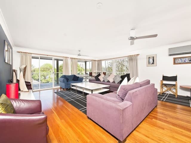 Family House, 5 Bedrooms, Garden View