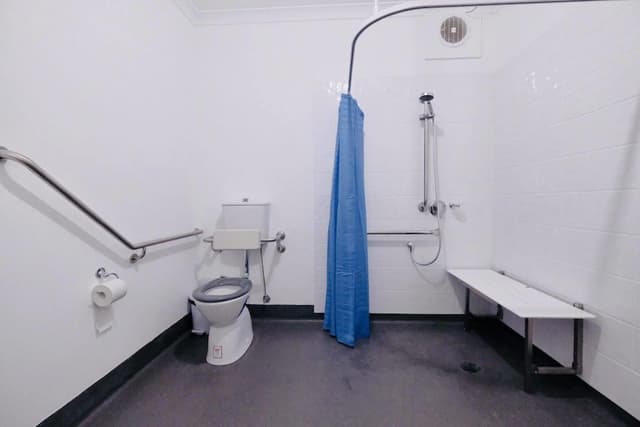 Shared Dormitory, 5 Beds, Women only, Shared Bathroom