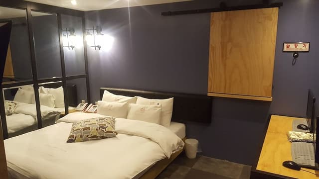 Royal Premium Room