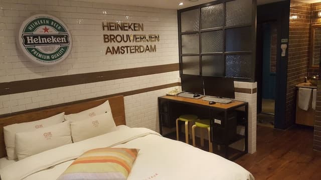 Royal Premium Room