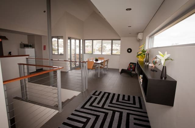 Vancouver - Two Bedroom/Two Bathroom Townhouse
