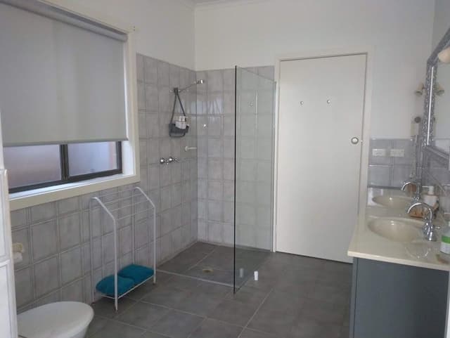 Deluxe Double Room, 1 Queen Bed, Jetted Tub, Bay View (The Isla)