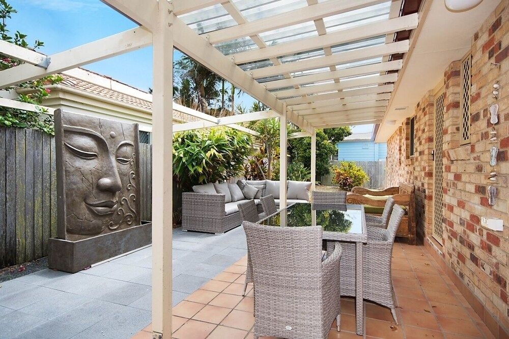 Kailani Beach House2