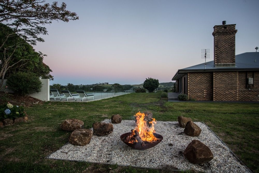 99 Acres Bangalow Retreat2