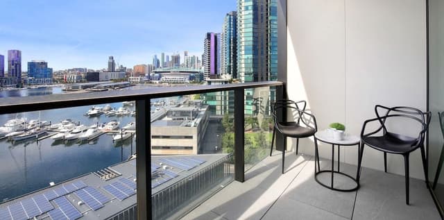 One Bedroom Apartment with Study - River View