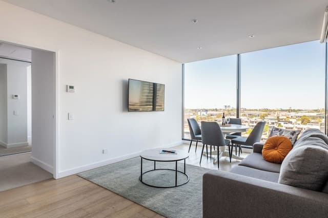 Two-Bedroom Two-Bathroom Apartment with Yarra Views