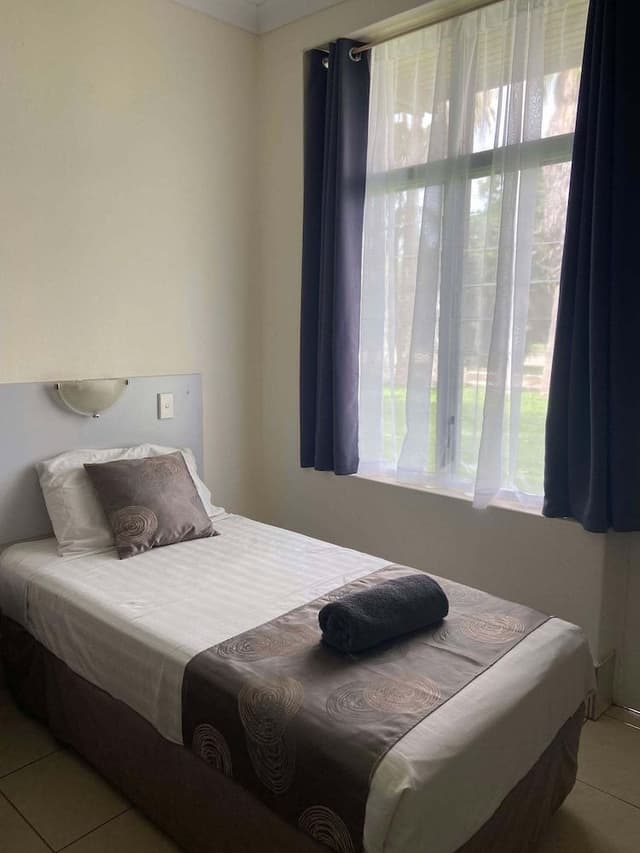Comfort Room, Multiple Beds