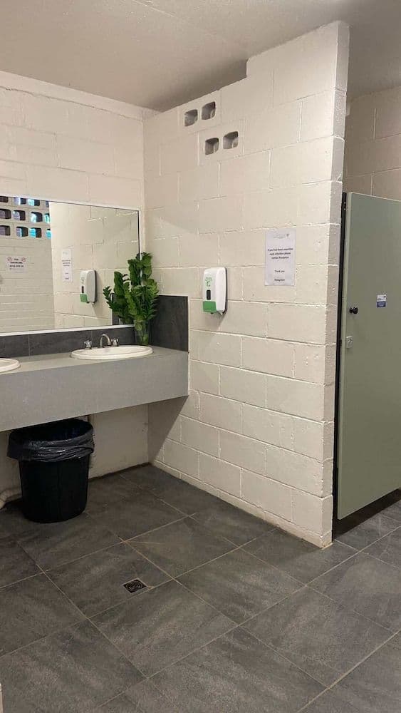 Standard Cabin, Shared Bathroom