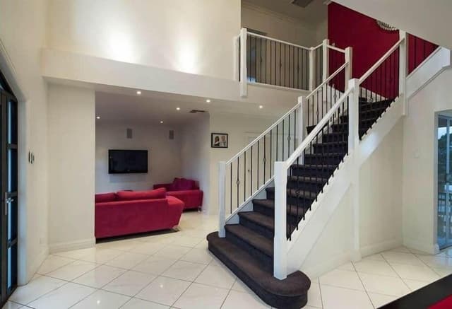 Executive House, Multiple Bedrooms, River View