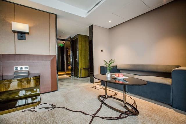 Deluxe Room, 1 King Bed