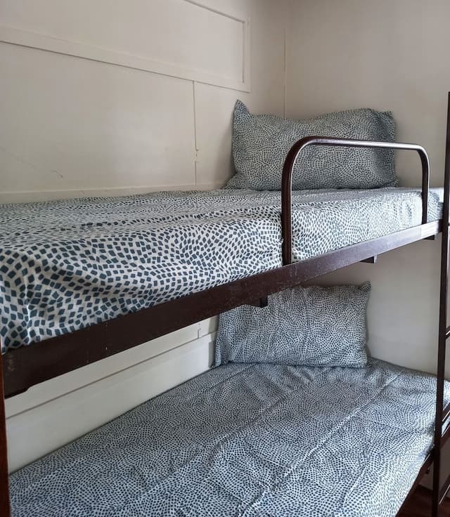 Super Deluxe Cabin