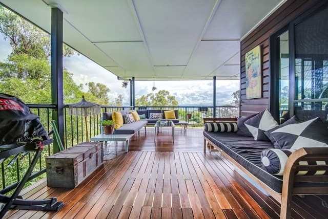 House, 2 Bedrooms, Sea View