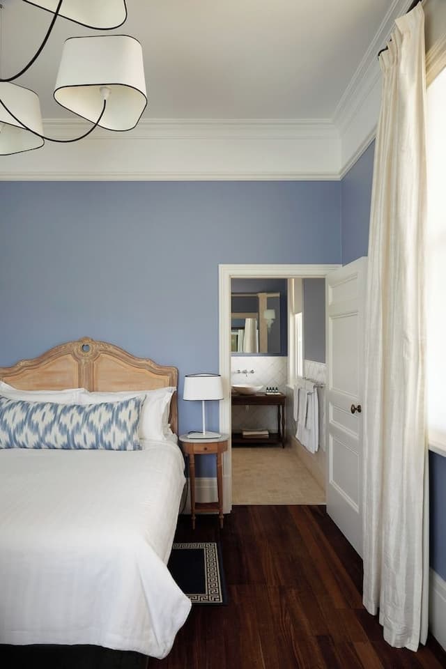 Luxury Room, 1 Queen Bed, Vineyard View