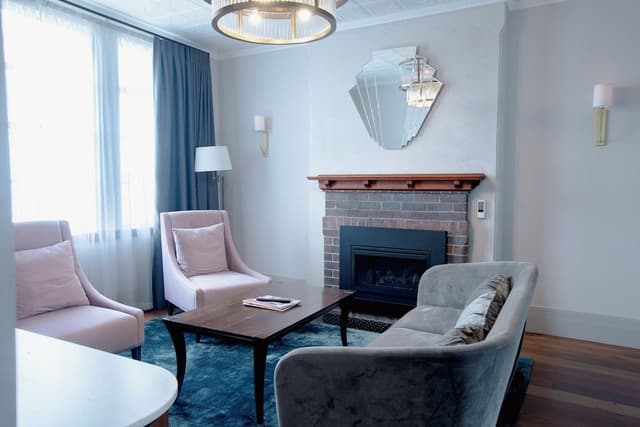 Chancellors Suite