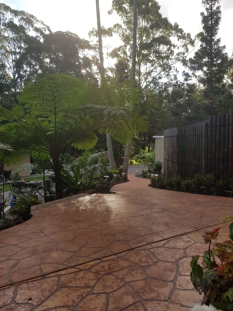 Mapleton Peaceful Provence BnB0