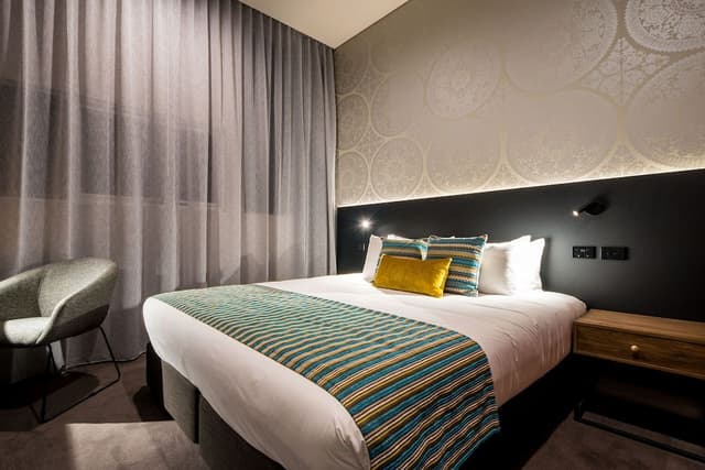 1 Bedroom Suite - Free Mini Golf