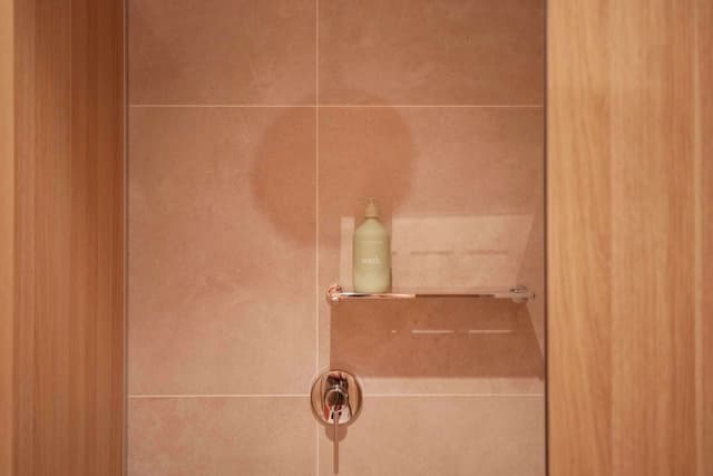 Private 4 Bed Female Room