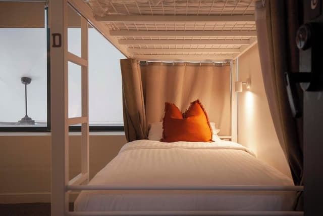 Private 4 Bed Female Room