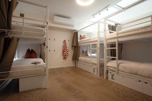 Private 6 Bed Room