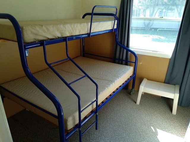 Family Cabin, 2 Bedrooms, Lake View