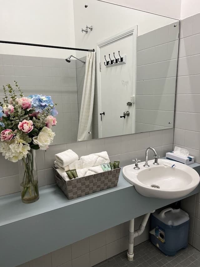 Basic Double Room, Shared Bathroom