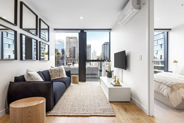 Deluxe Apartment, 1 Queen Bed, City View