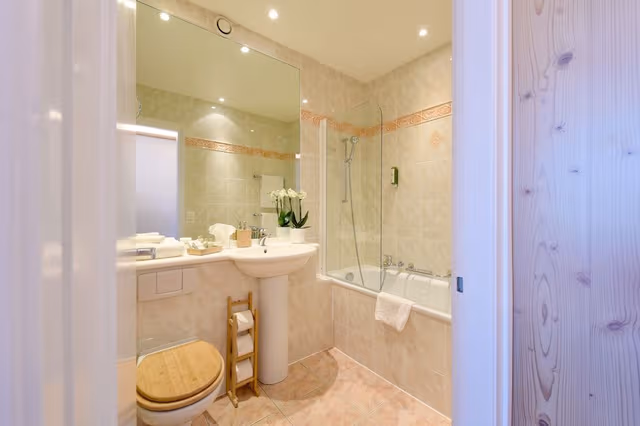 Superior Triple Room, Lake View
