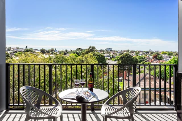 Three Bedroom Apartment