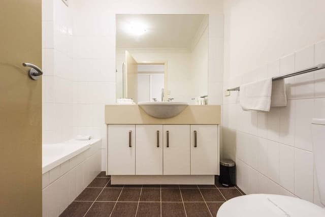 House, 2 Bedrooms