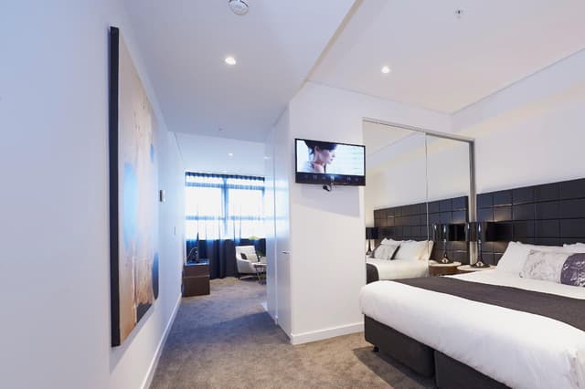 Executive Studio
