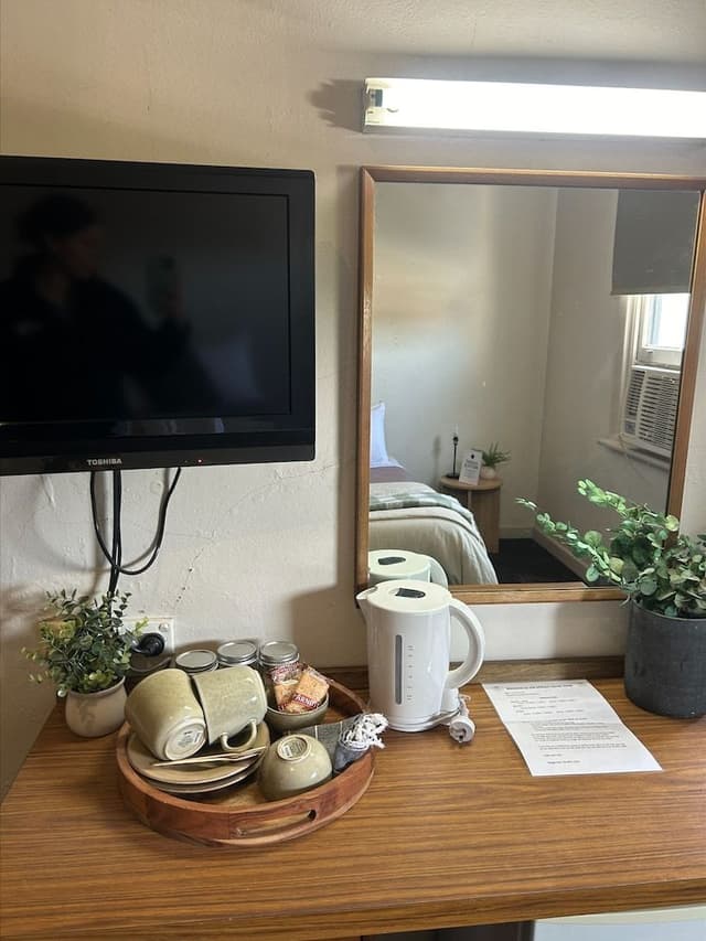 Standard Room, Non Smoking (Double/Twin Ensuite Room)