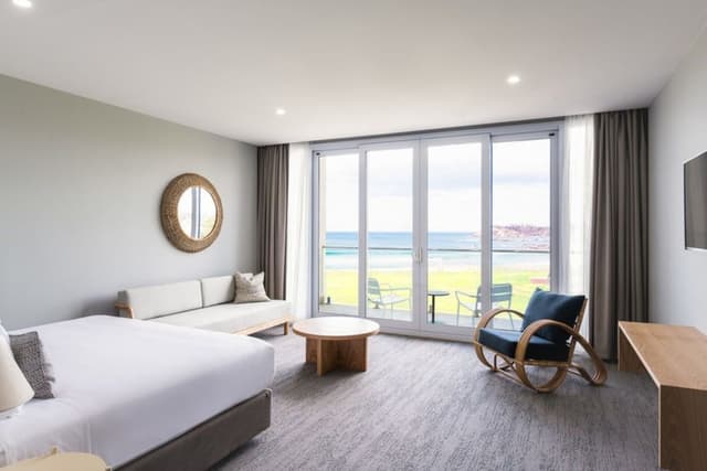 Accessible Oceanview King Studio