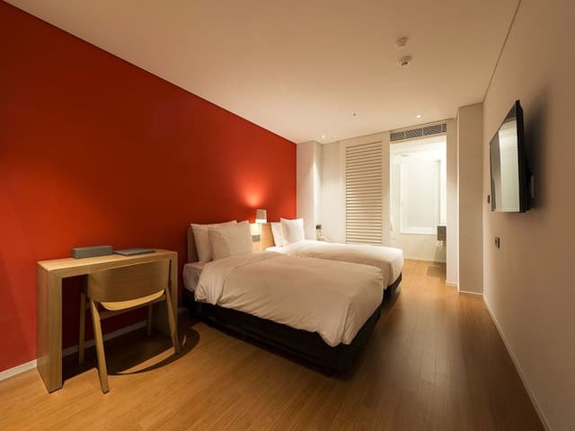 Superior Twin Room