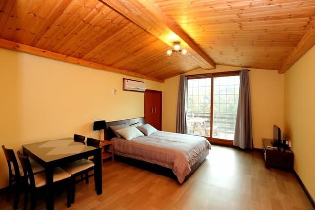 Standard Ondol Room