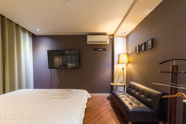 Premium Room, 1 King Bed