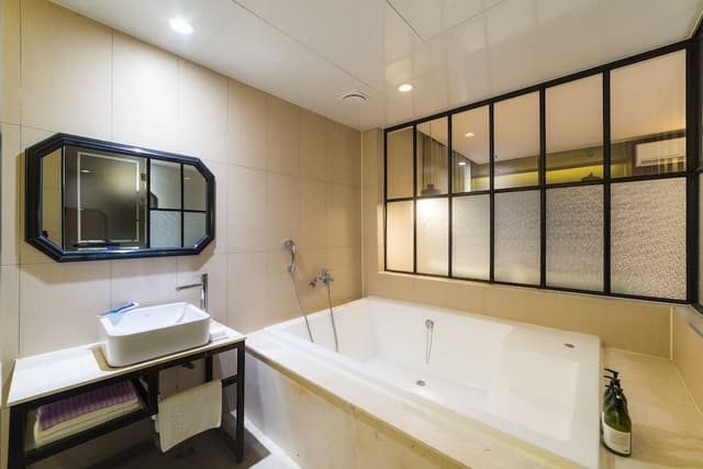 Premium Room, 1 King Bed
