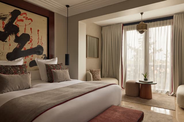 01 Junior Suite