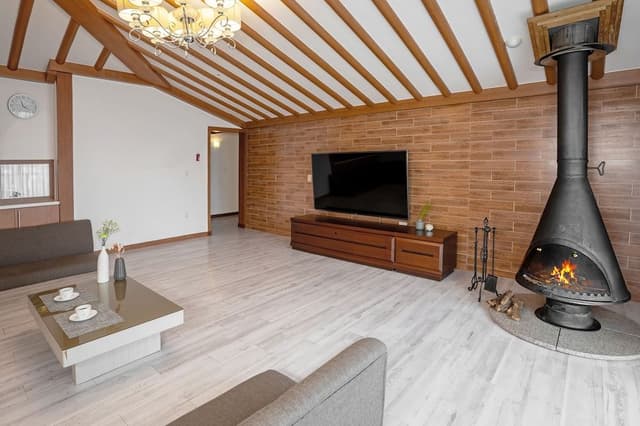 Fireplace Suite