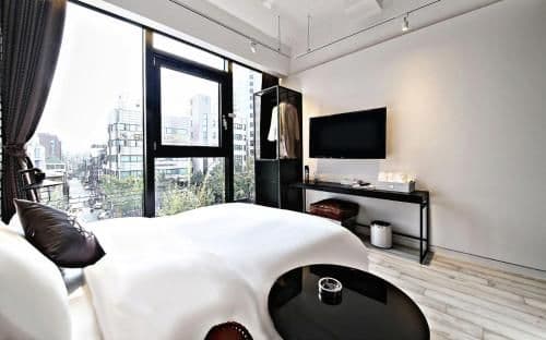 Premier Room