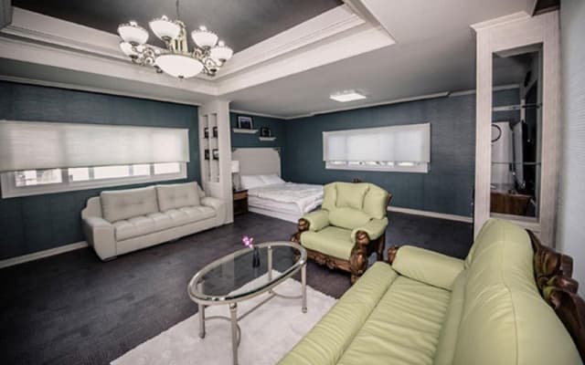 One-Bedroom House