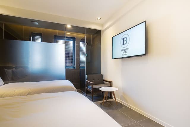 Premium Twin Room (with SPA)