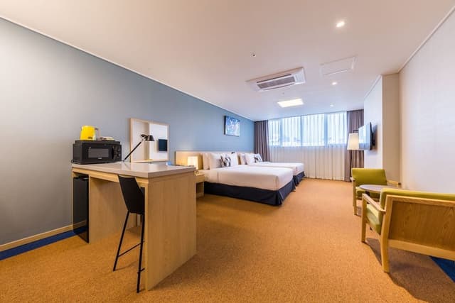 Family Suite, 2 Double Beds, Non Smoking