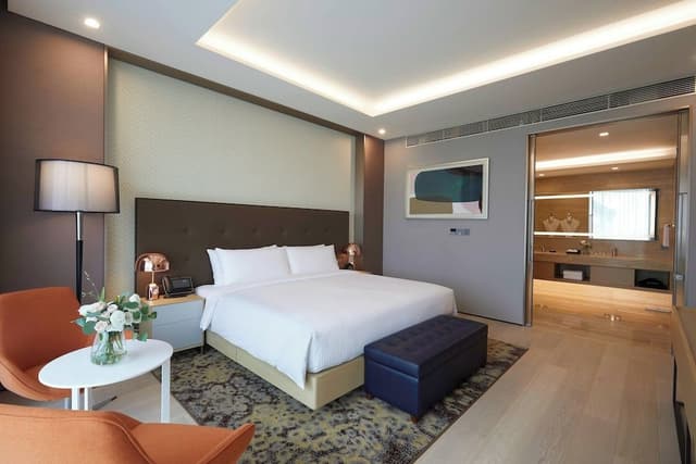 Deluxe Suite Room (Free Pool and Theme Park BIG3 Access & Free Minibar)