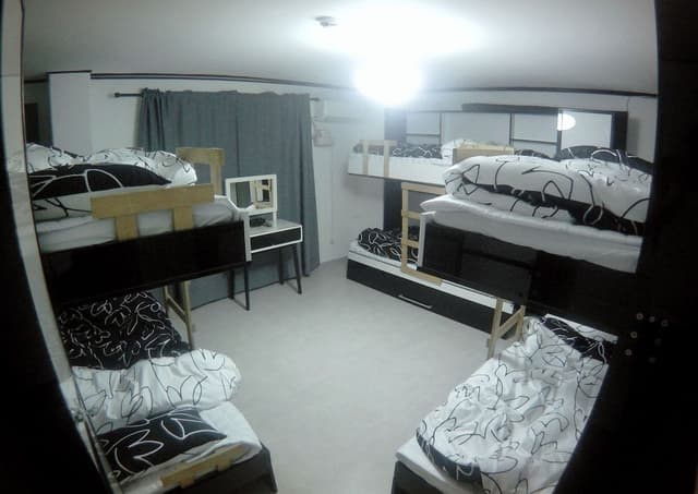 Shared Dormitory, Women only (6 people)