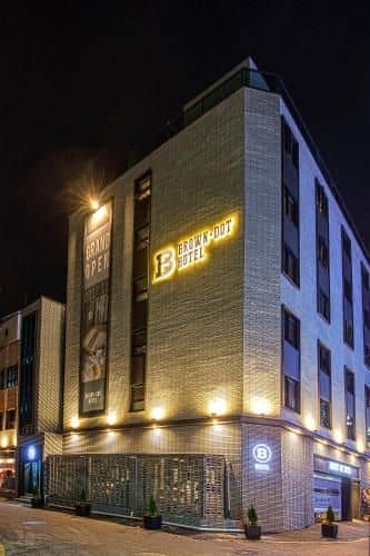 Brown-Dot Hotel Choeup Brown-Dot Hotel Choeup