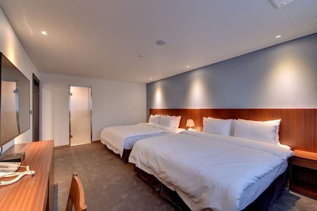 Ocean View Sea & Moon Suite Room