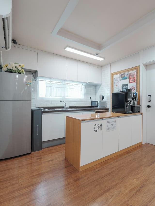 Family Room, Non Smoking, Private Bathroom (Breakfast not provided/Room Type Random Assignment)