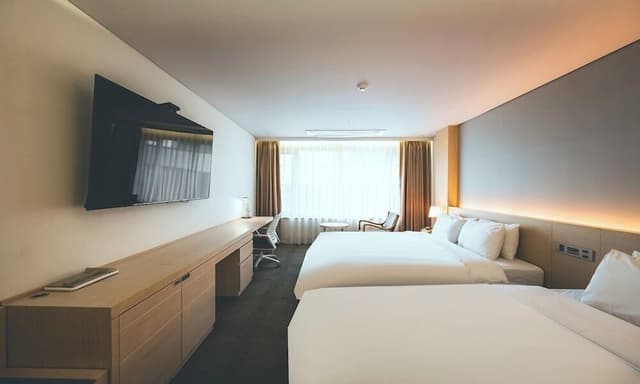 Superior Twin Room