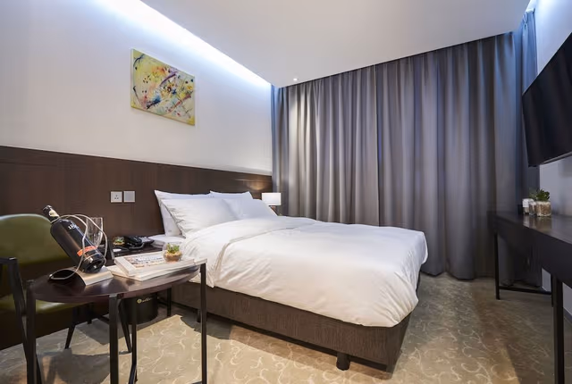 1. Deluxe Double Room