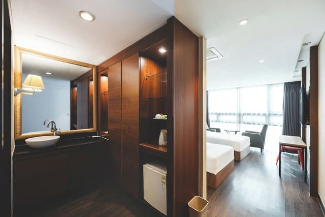 Deluxe Twin Room